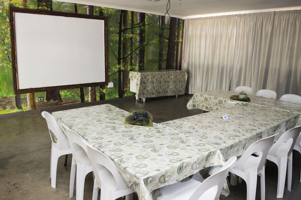 Rain Forest Boutique Camp Krugersdorp Exterior photo