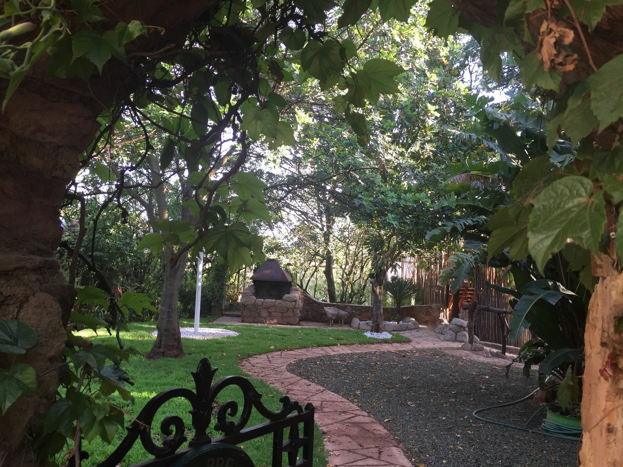 Rain Forest Boutique Camp Krugersdorp Exterior photo